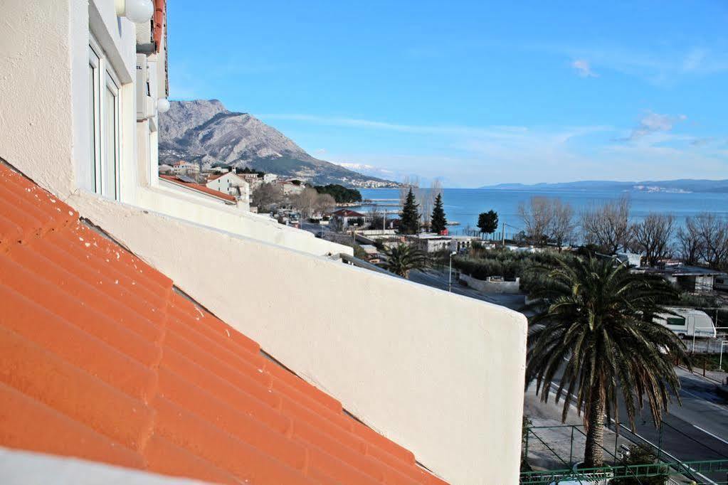 Pansion Begic Hotel Omiš Exterior foto