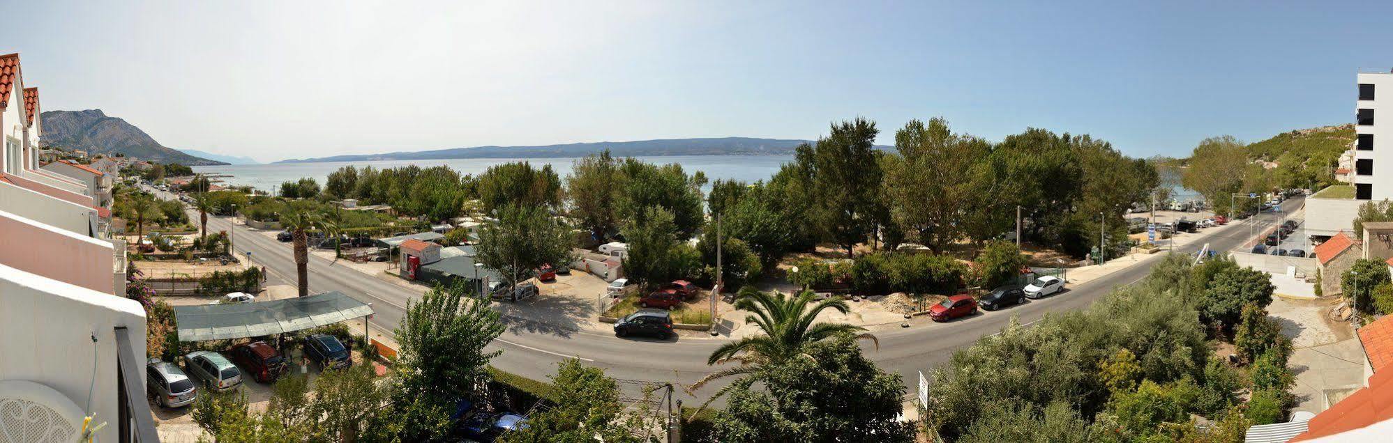 Pansion Begic Hotel Omiš Exterior foto
